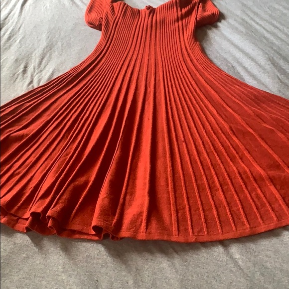 Orange sweater dress - Picture 2 of 3